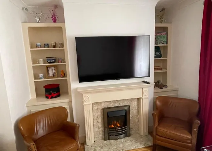 Rooms In Shared House In Kensington