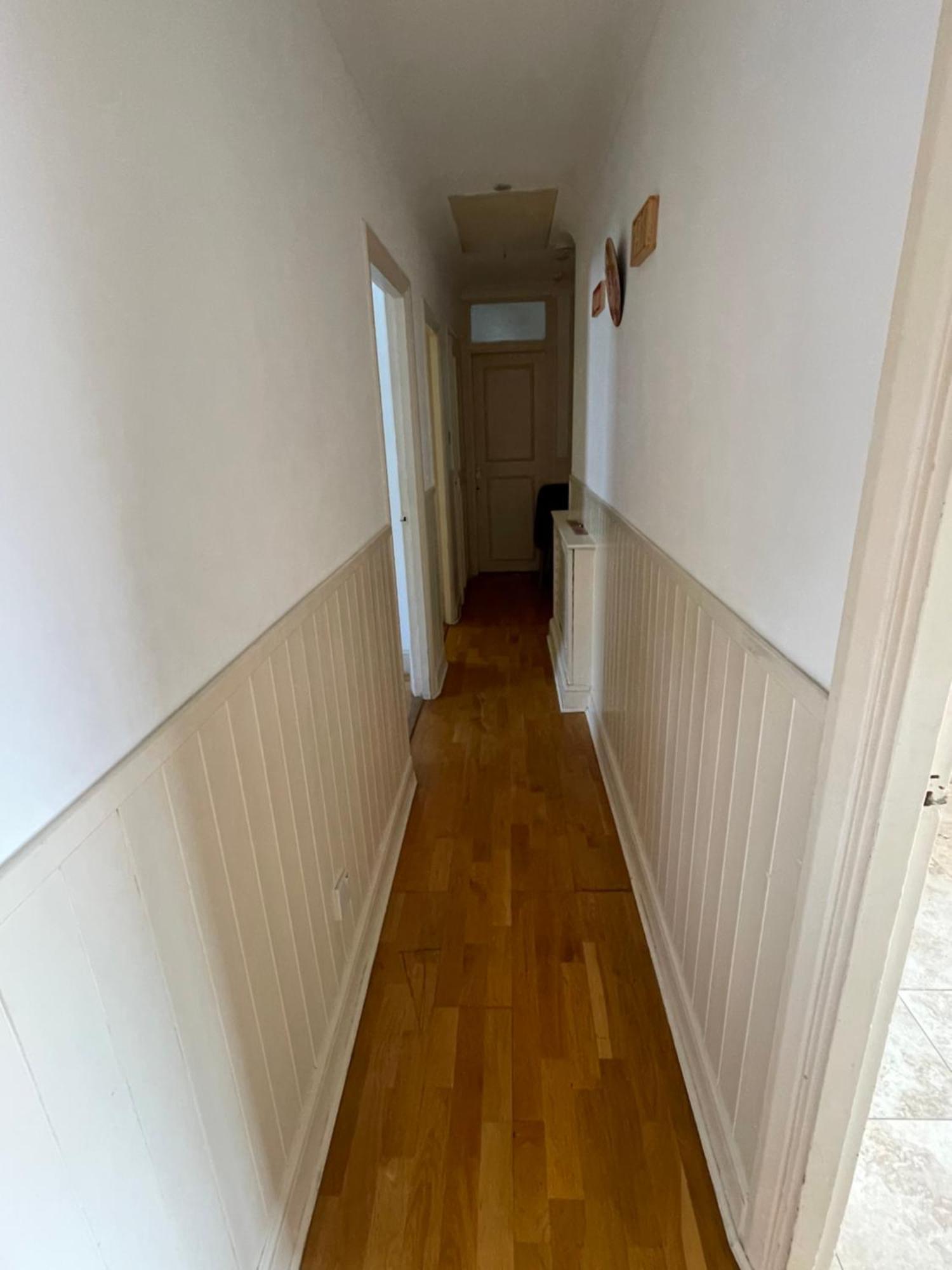 In Shared House In Kensington London