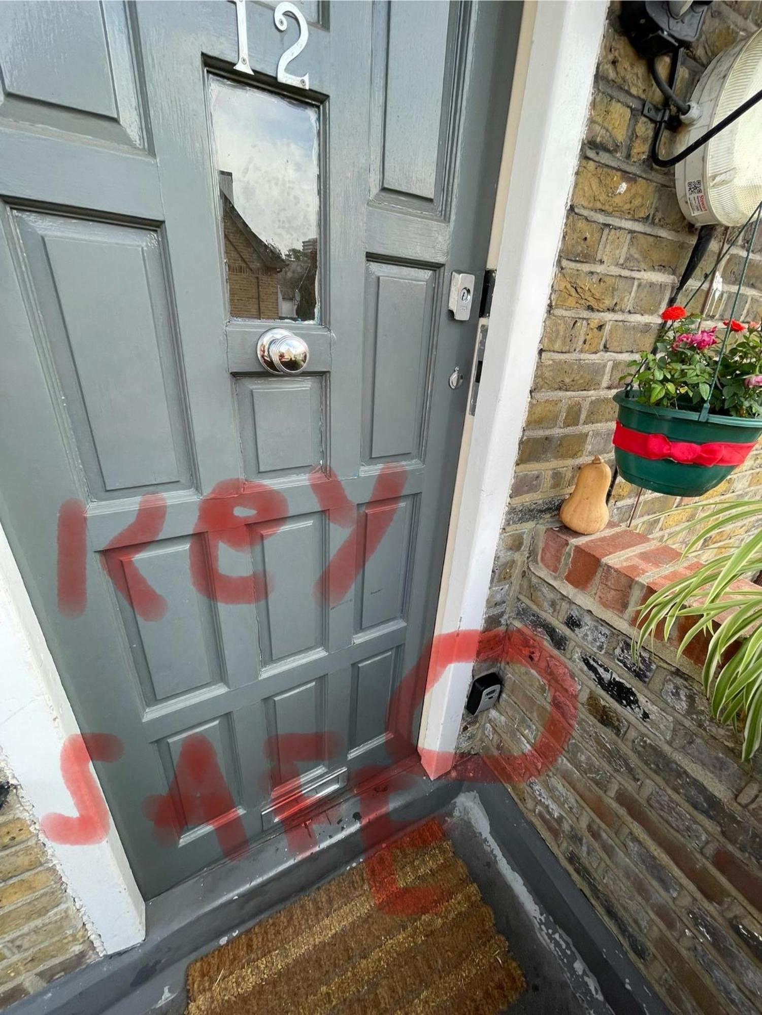 In Shared House In Kensington Homestay London